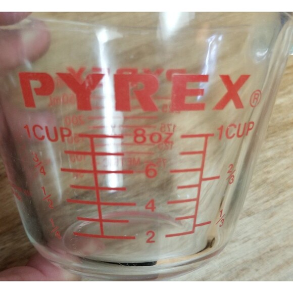 Vintage Pyrex 508 1 cup measuring cup - Picture 6 of 11